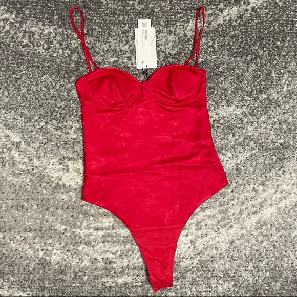 Sold 🟥 Zara Red Bodysuit - Picture 3 of 5